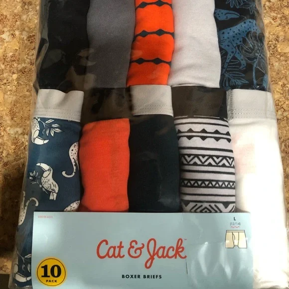 Cat and Jack Boxer Briefs - Picture 2 of 2